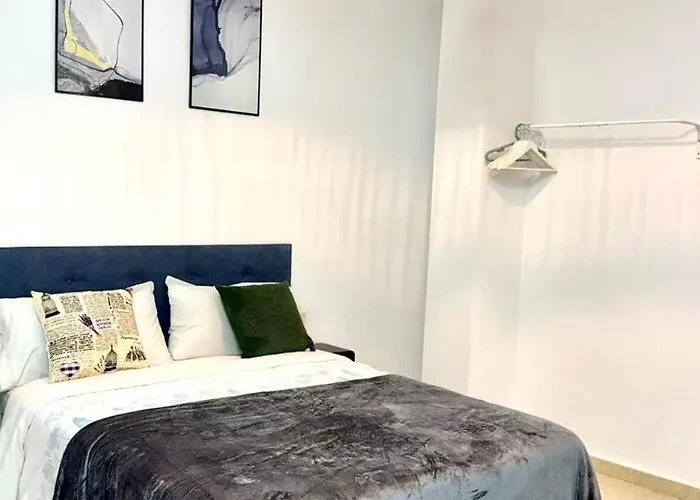 شقة Luna Ensuites Centro مالقة
