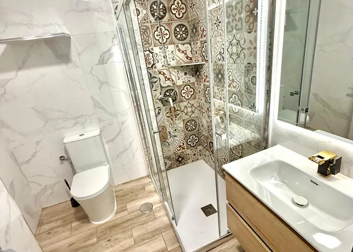 Luna Ensuites Centro شقة مالقة