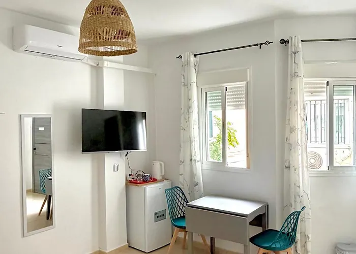 Luna Ensuites Centro * مالقة