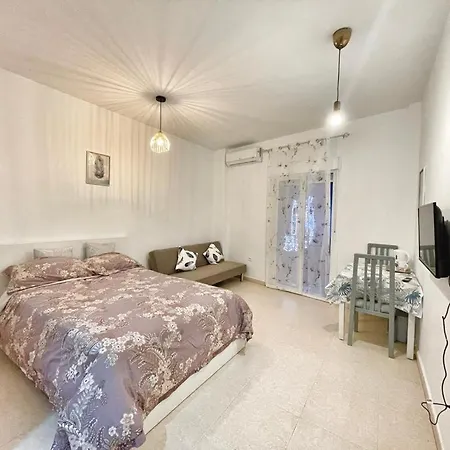 Luna Ensuites Centro 아파트 말라가