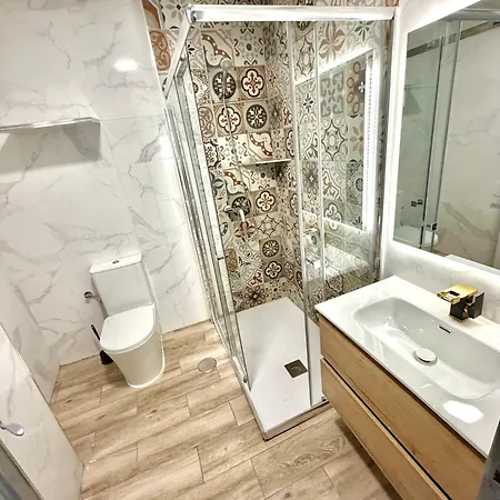 Luna Ensuites Centro 아파트 말라가